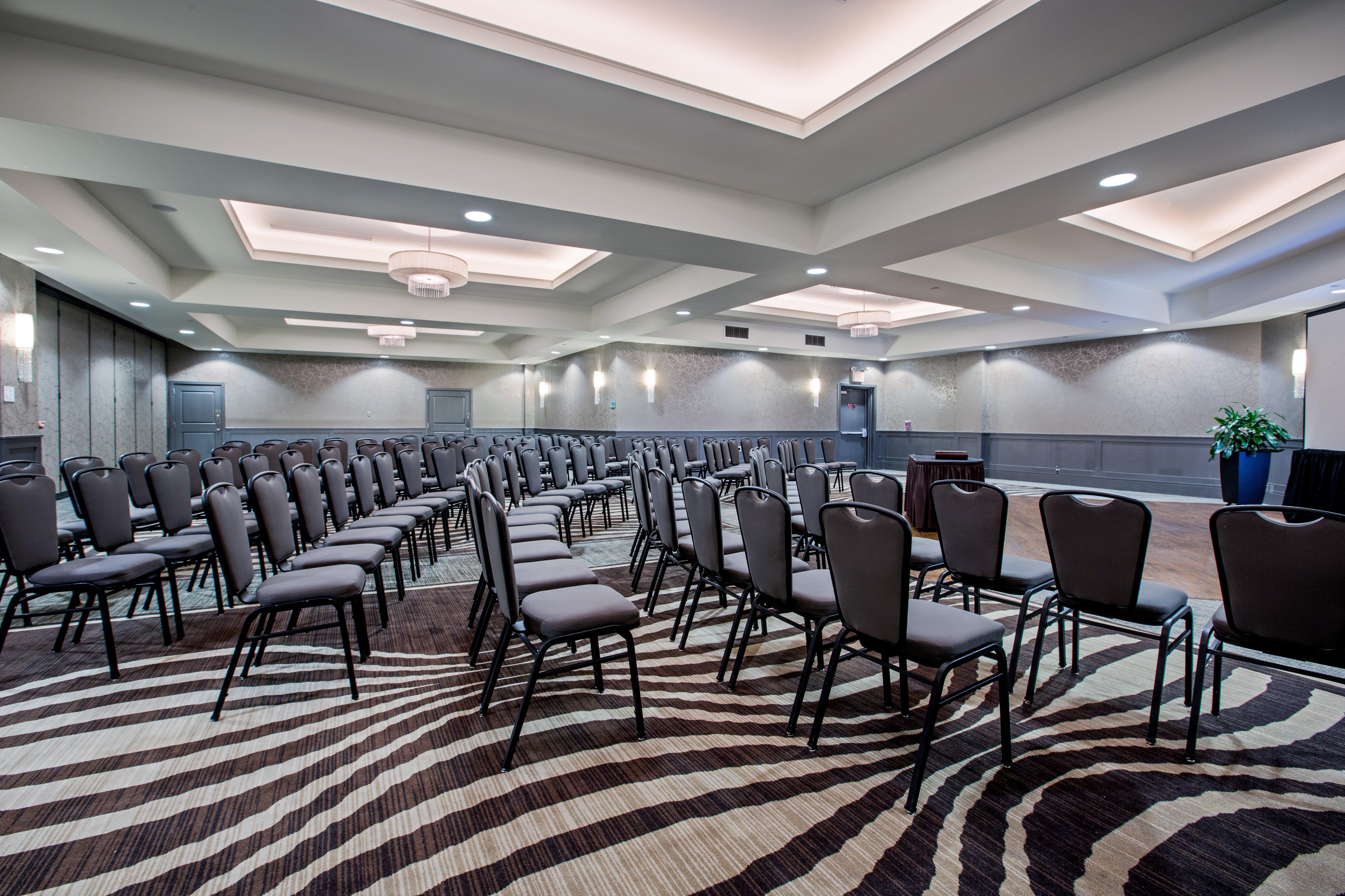 Crowne Plaza Suffern-Mahwah By Ihg Hotel Exterior photo